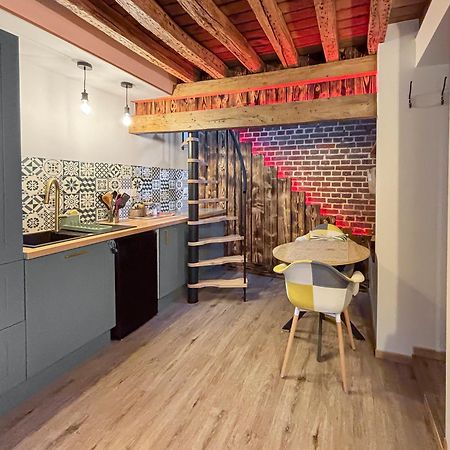 Duplex Cosy Avec Netflix & Amazon Prime Appartement Beauvais Buitenkant foto