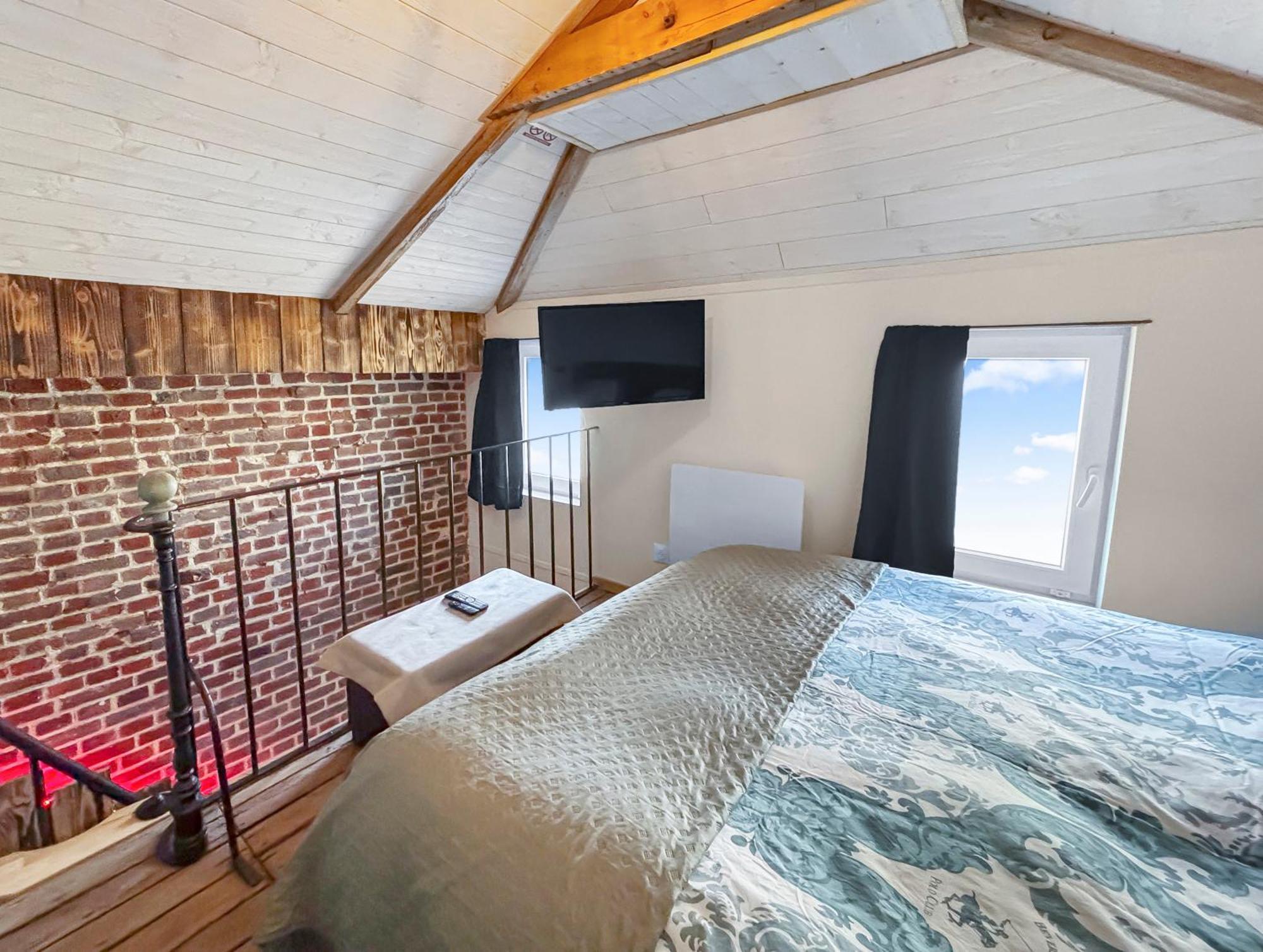 Duplex Cosy Avec Netflix & Amazon Prime Appartement Beauvais Buitenkant foto
