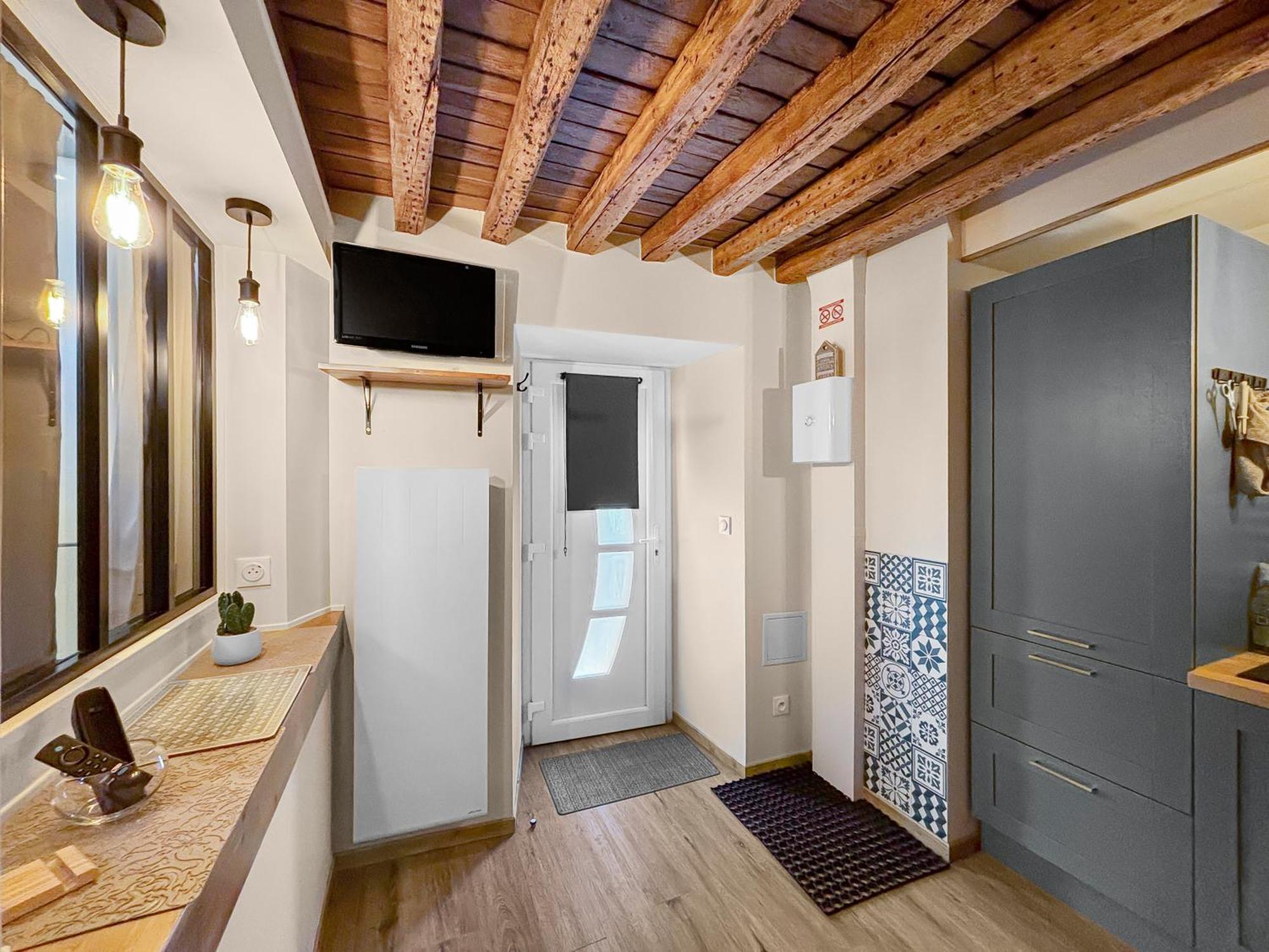 Duplex Cosy Avec Netflix & Amazon Prime Appartement Beauvais Buitenkant foto